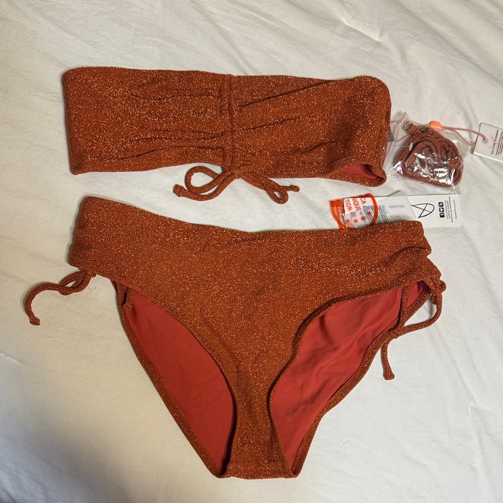 MINKPINK Brooklyn rouched bandeau Bikini in rust